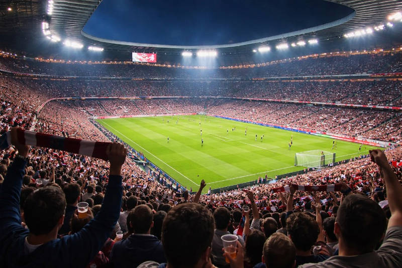 The Perfect Matchday: How to Bring the Stadium Atmosphere to Your Front Room